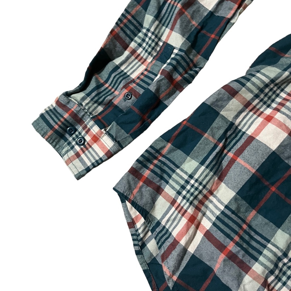 L.L. Bean Signature Button Up Long Sleeve Shirt | Men's XL - Picture 5 of 7
